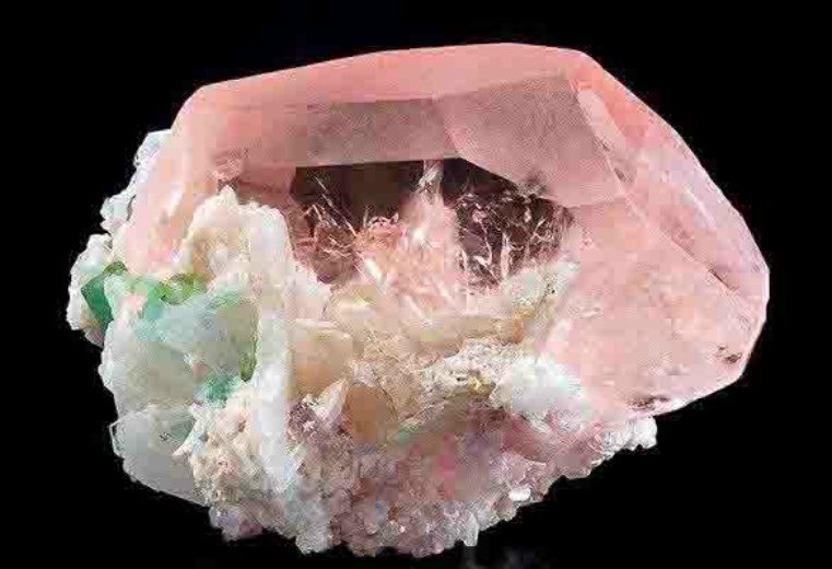 Morganita: La piedra del amor