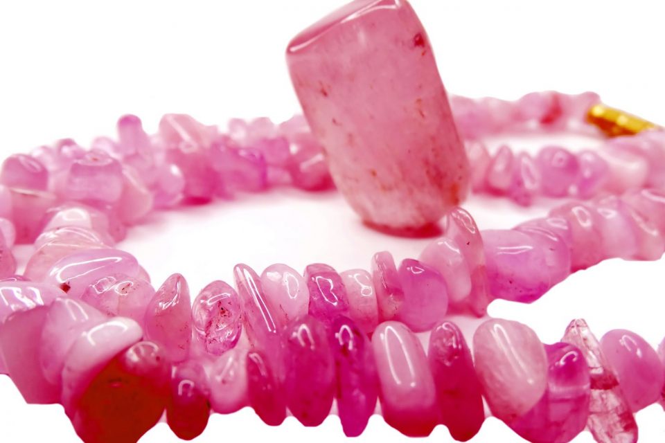 Turmalina rosa, la piedra del amor y la verdad universal