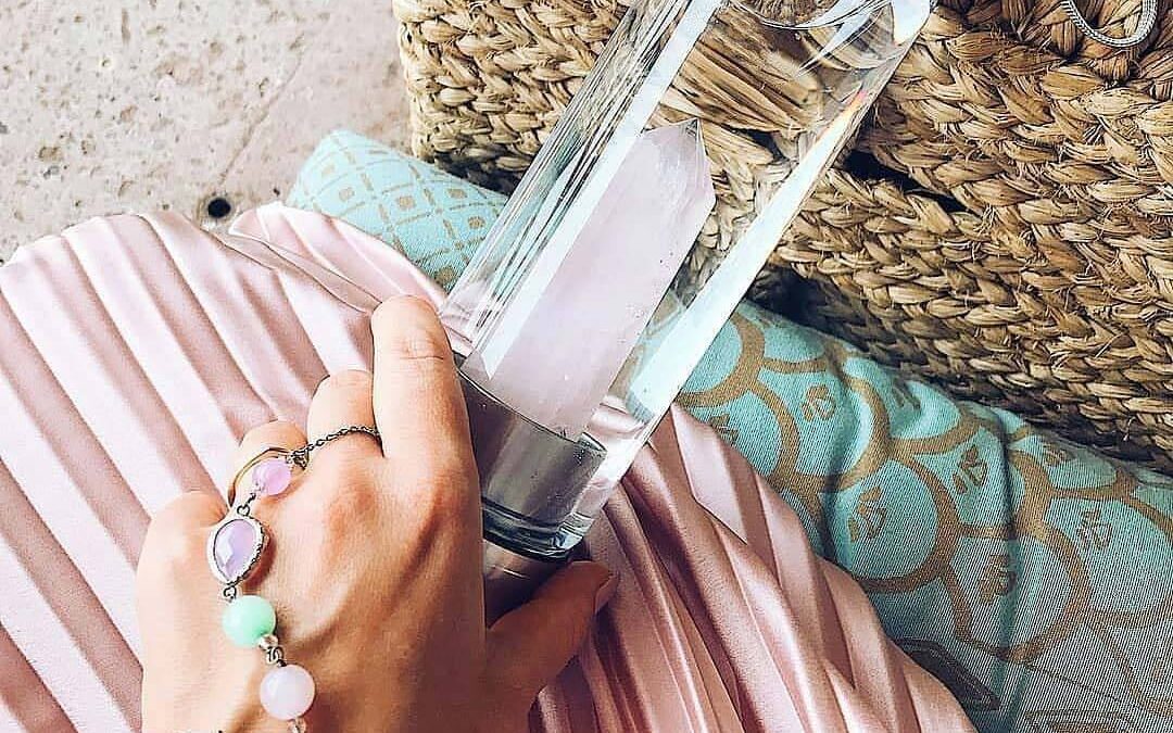Elixir de cuarzo rosa para corazones dolidos de amor